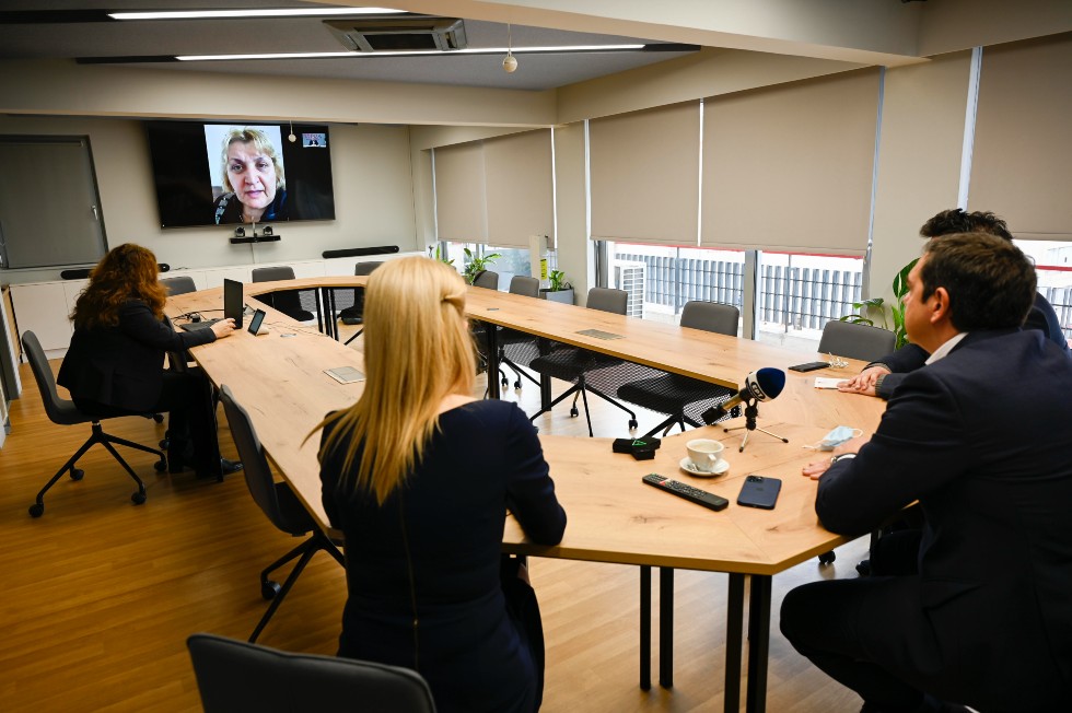 Για βοήθεια στους Έλληνες ομογενείς της Ουκρανίας δεσμεύτηκε ο Αλ. Τσίπρας
