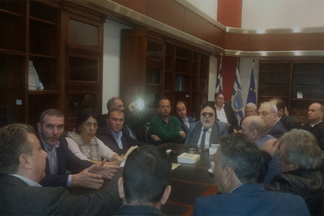 Στον Πειραιά το πλοίο με τα προϊόντα της Κρήτης