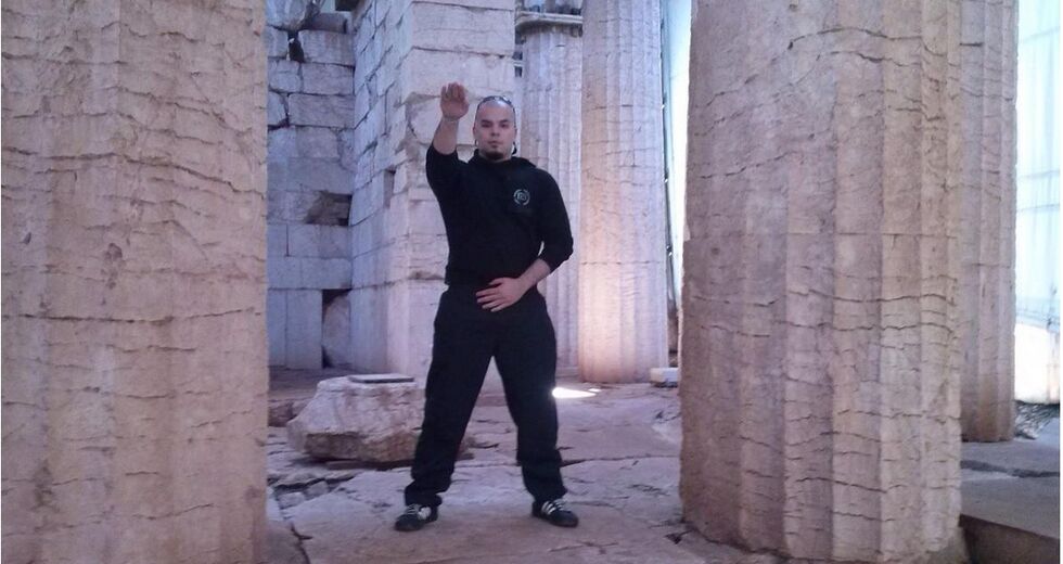 Φασιστικά τάγματα με χρυσαυγίτικη «πατέντα»