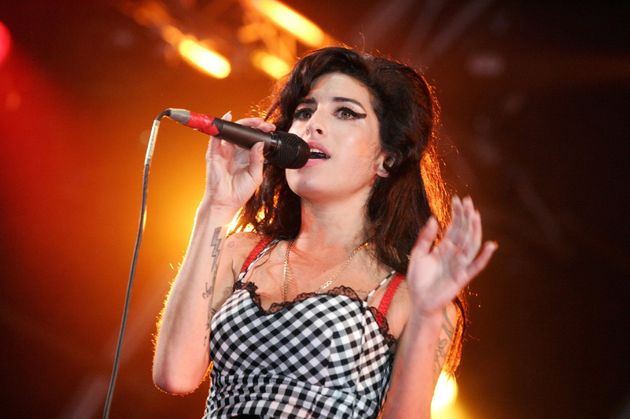 Η μελαγχολική ιστορία της Amy