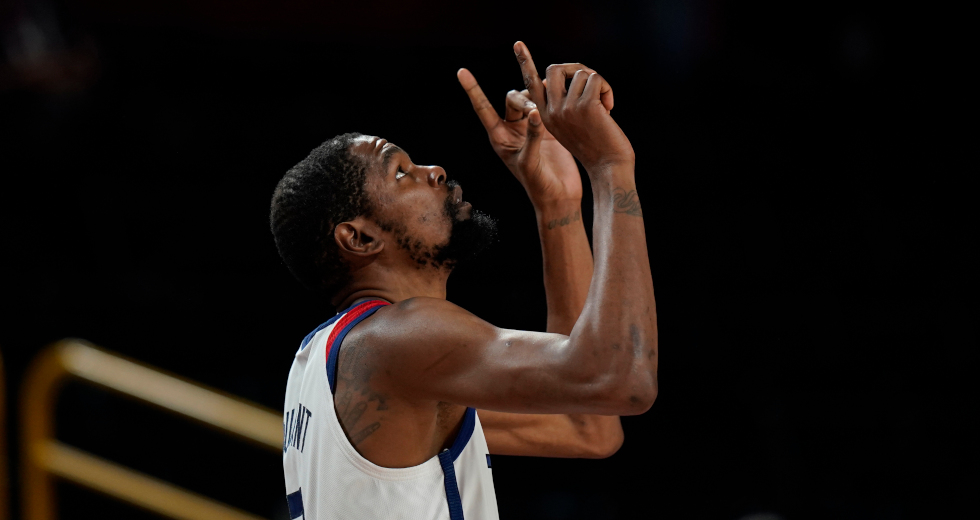 Χρυσή η Team USA στο μπάσκετ μετά από ματς – θρίλερ με τη Γαλλία