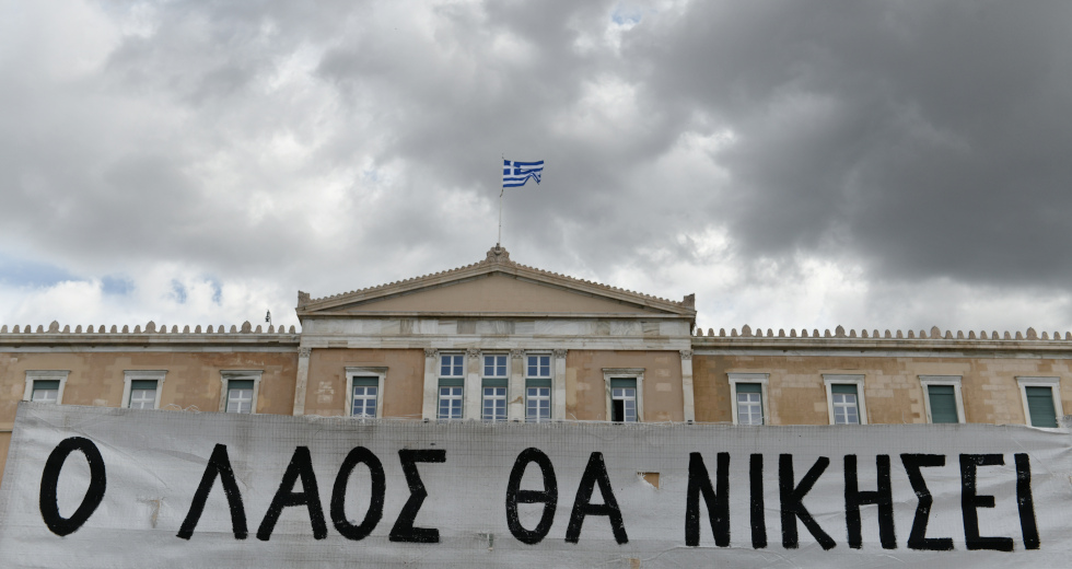 Ποτάμι οργής στους δρόμους της χώρας για το έγκλημα στα Τέμπη