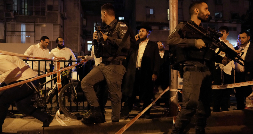 Πέντε νεκροί από επίθεση ενόπλου στο Τελ Αβίβ