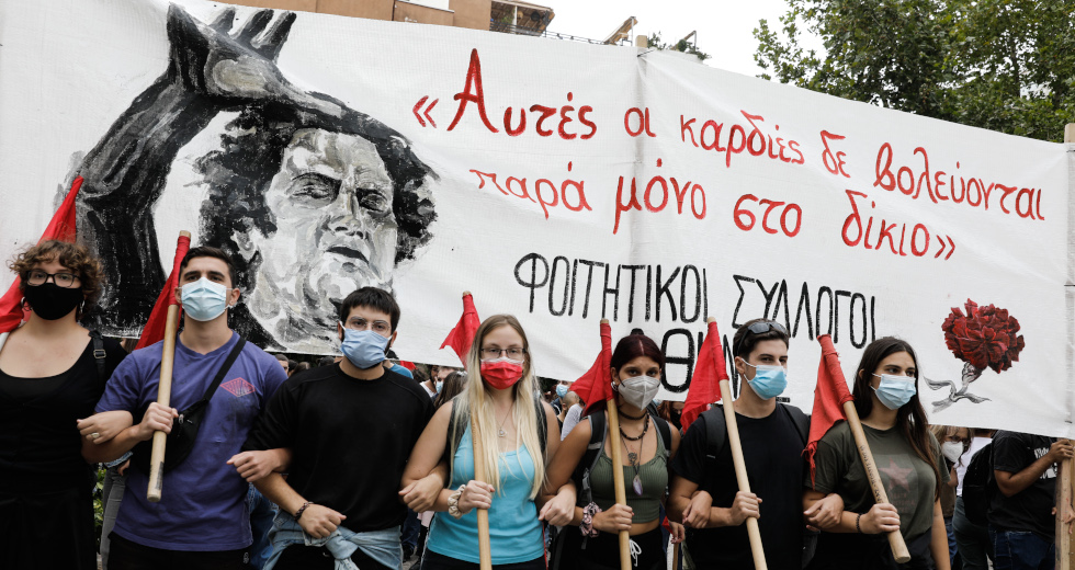 Μίκης Θεοδωράκης: Αθάνατος!