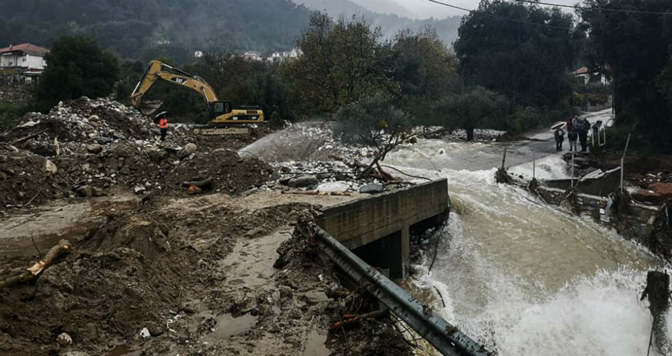 Τρέχουν για να προλάβουν τα χειρότερα