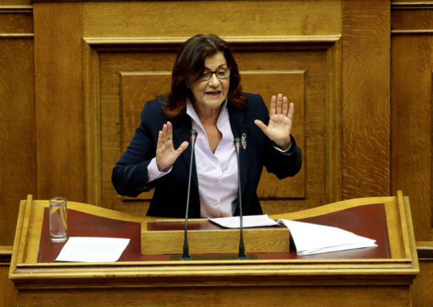 LIVE: Κορυφώνεται η «μάχη» για μέτρα – αντίμετρα