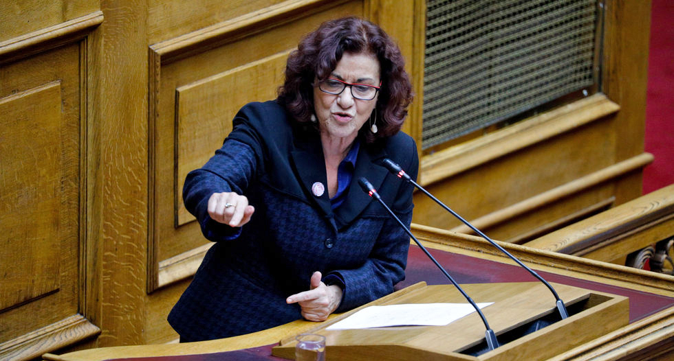 «Μετεξεταστέα» τα επιδόματα παιδιού και… στέγης