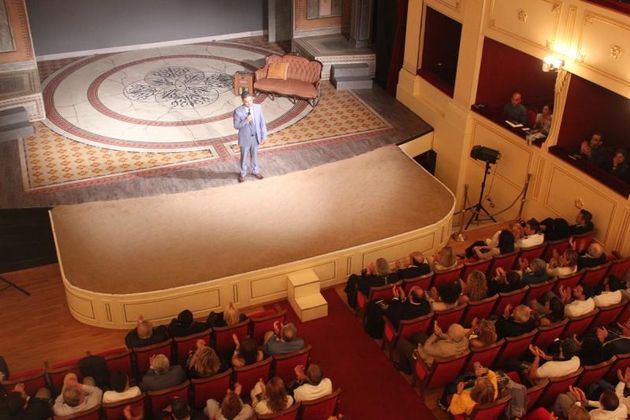 Εφοπλιστής χάρισε «Χίμαιρα» στη Σύρο