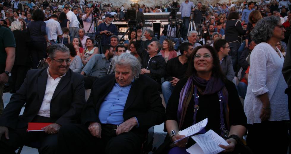 Η πολιτική δράση του Μίκη Θεοδωράκη