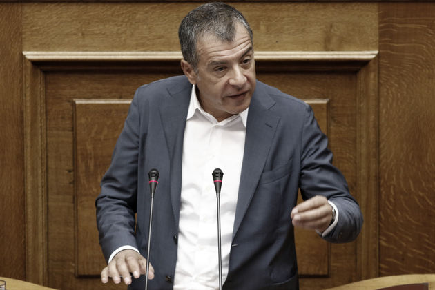 Σύγκρουση κορυφής στη Βουλή