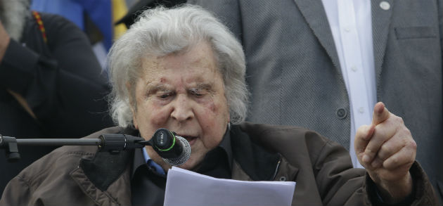«Η τιμή και δόξα των παντελονάτων»