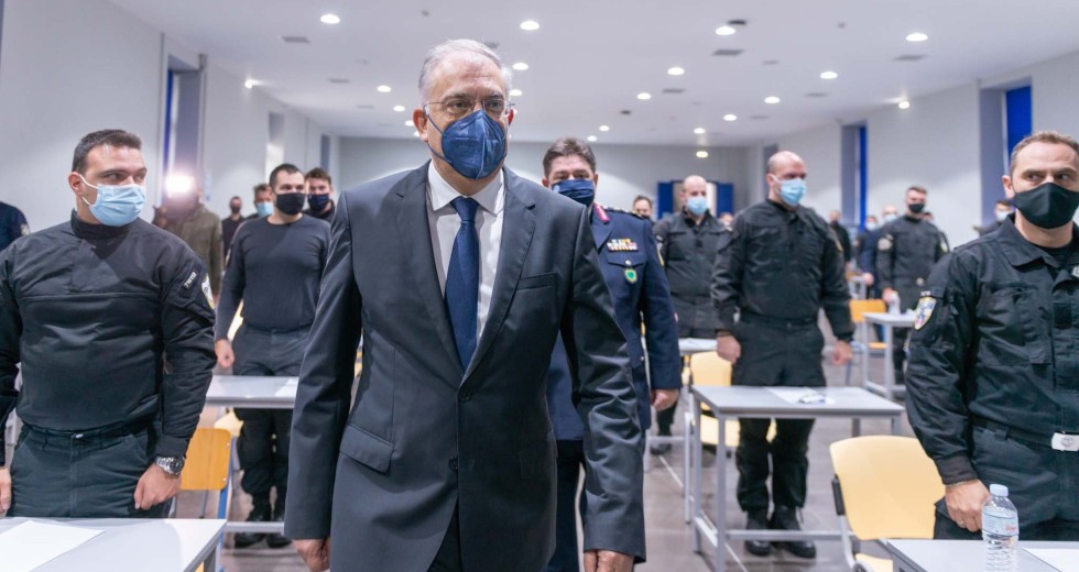 Χρ. Σπίρτζης: Ομολογία κυβερνητικής αποτυχίας η επανεκπαίδευση ειδικών φρουρών