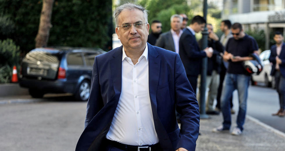 Στο μικροσκόπιο οι γκρίζες ζώνες του νομοσχεδίου για το Δημόσιο