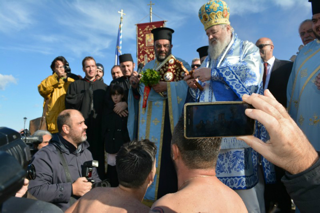 Γιορτάστηκαν τα Θεοφάνεια σε όλη την Κρήτη