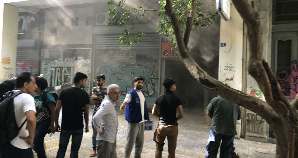 Φωτιά στο ξενοδοχείο «Θεοξενία» που φιλοξενεί πρόσφυγες