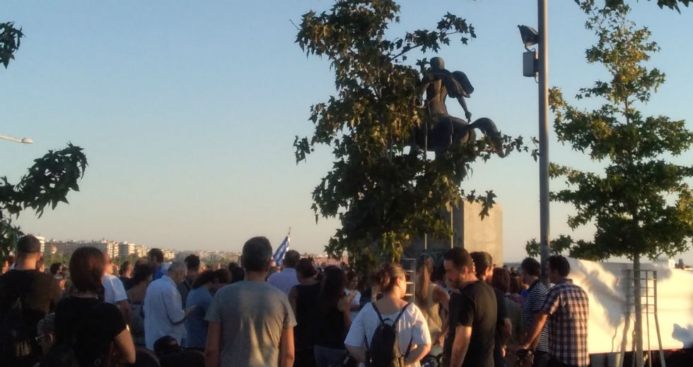 Διαδηλώσεις σε Αθήνα και Θεσσαλονίκη κατά της μάσκας στα σχολεία