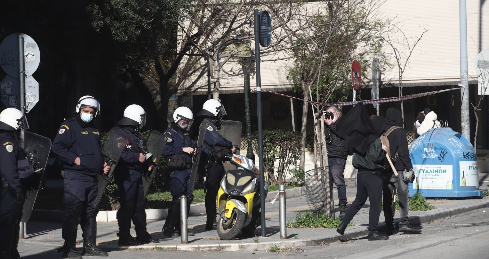 Πορεία για την επέμβαση της αστυνομίας στο ΑΠΘ