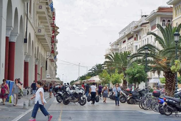 Το απέραντο πάρκινγκ της ΕΛ.ΑΣ.