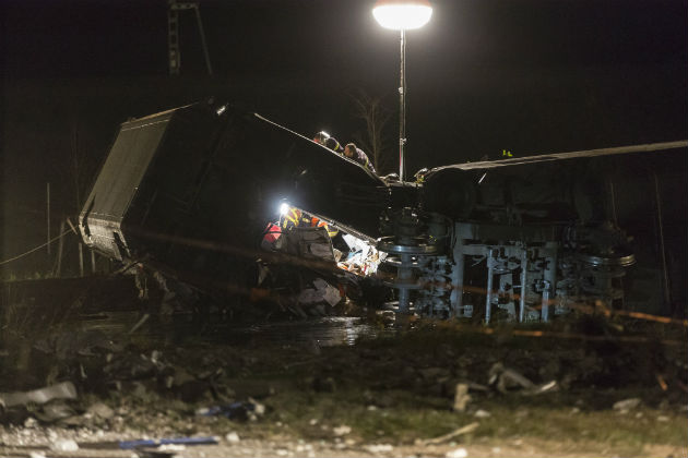 Εκτροχιασμός τρένου με δέκα νεκρούς στο Στρασβούργο