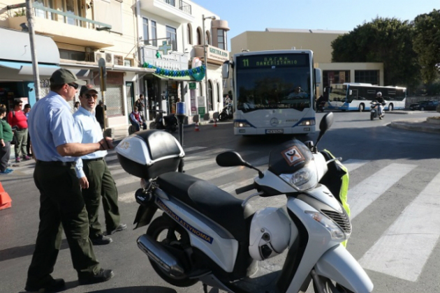 Ηράκλειο: Στη Λ. Δικαιοσύνης τα έργα – Κίνδυνος για 42 δέντρα