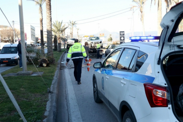 Ηράκλειο: Τροχαίο ατύχημα στην παραλιακή με δύο τραυματίες