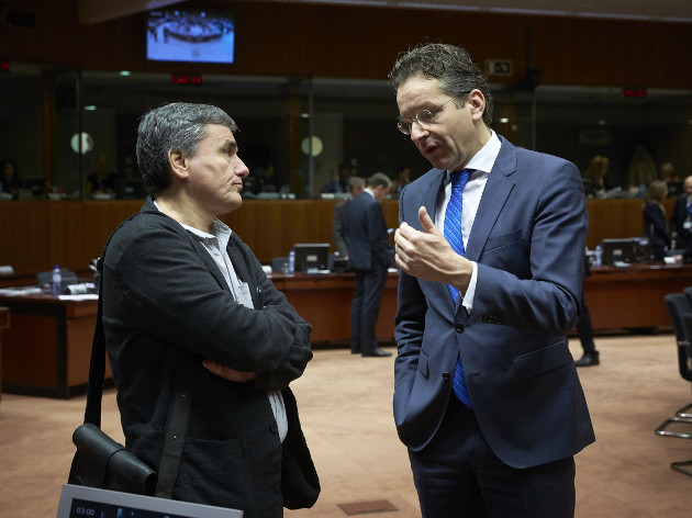 Στα τεχνικά κλιμάκια η σκυτάλη