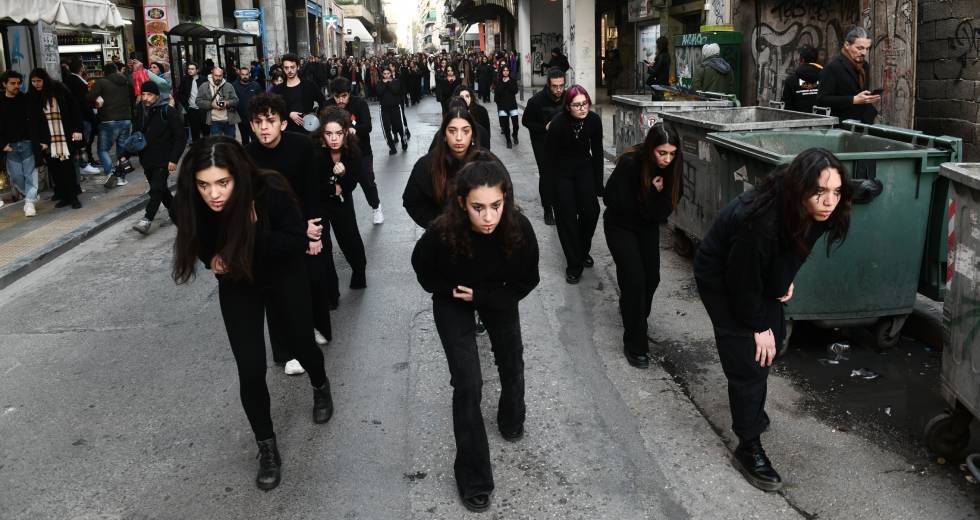 Μεγάλη πορεία και συνέλευση αγώνα στο ΡΕΞ παραμονή της συνάντησης με Μητσοτάκη