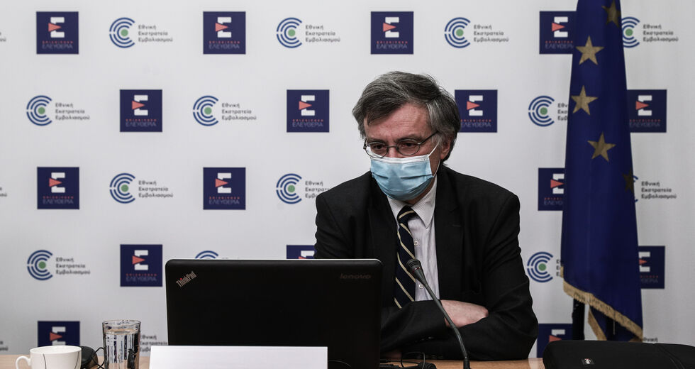 Σκοτσέζικο ντους της κυβέρνησης με την πανδημία
