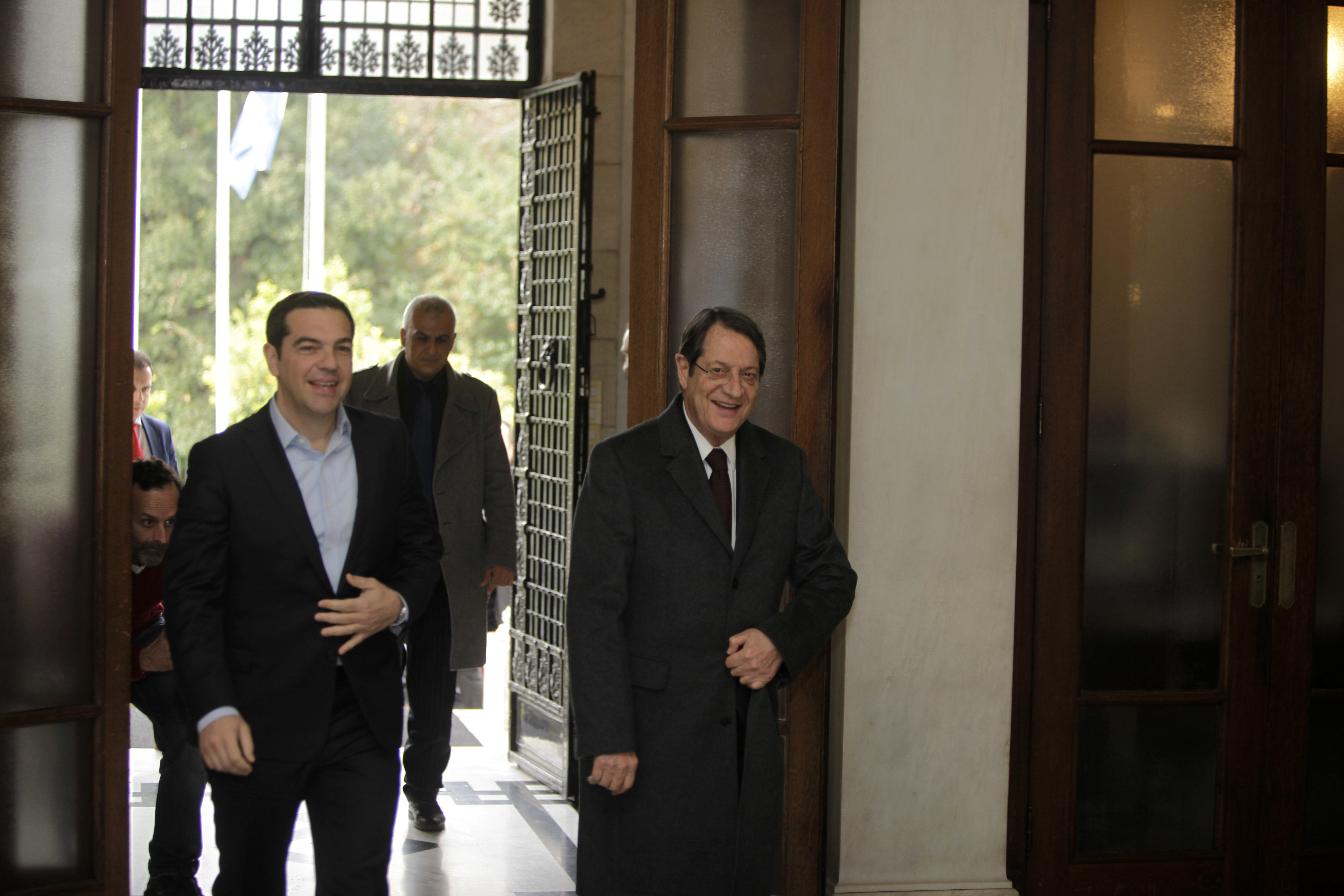 Κοινές δράσεις σε διεθνές επίπεδο αποφάσισαν Τσίπρας – Αναστασιάδης