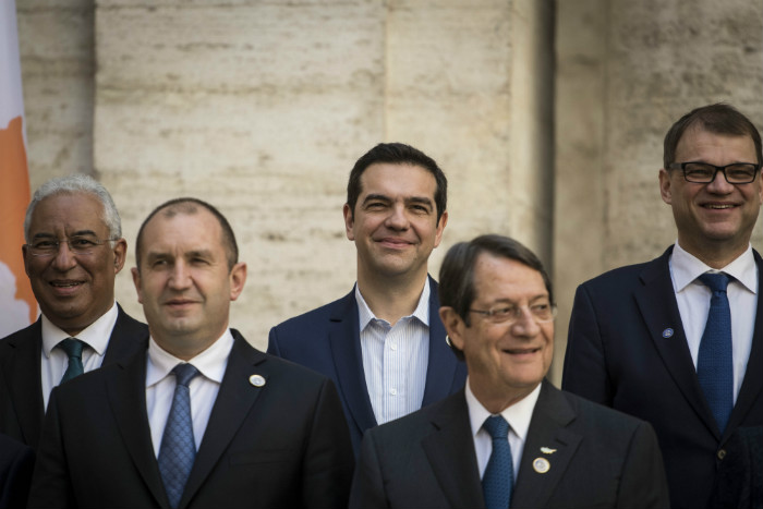 Ικανοποίηση Μαξίμου για την παρουσία Τσίπρα στη Ρώμη