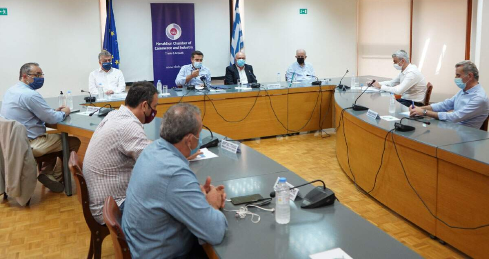 Στο Ηράκλειο ο Αλ. Τσίπρας – Επαφές με εκπροσώπους τοπικών φορέων