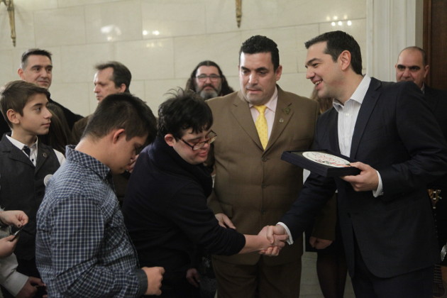 Κάλαντα και χοροί στο Μαξίμου