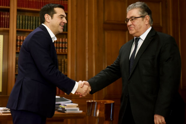 Διαδοχικές συναντήσεις με τους πολιτικούς αρχηγούς