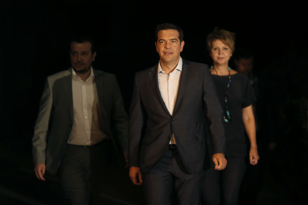 Αλ. Τσίπρας στην «Εφ.Συν.»: «Η Ν.Δ. κατεβαίνει στις εκλογές με πρόγραμμα και λίστες Σαμαρά»
