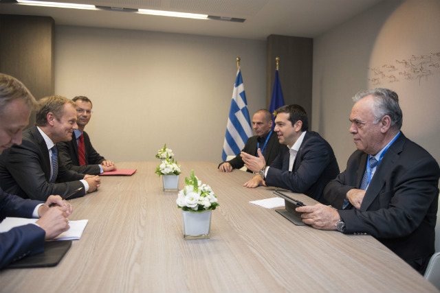 Έκτακτο Eurogroup στο δρόμο για τη συμφωνία