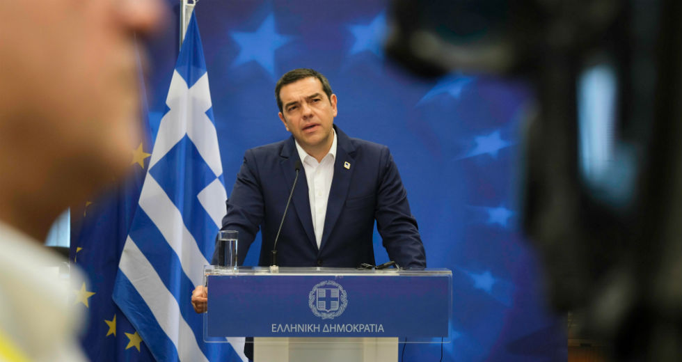 Εμπλοκή με το debate
