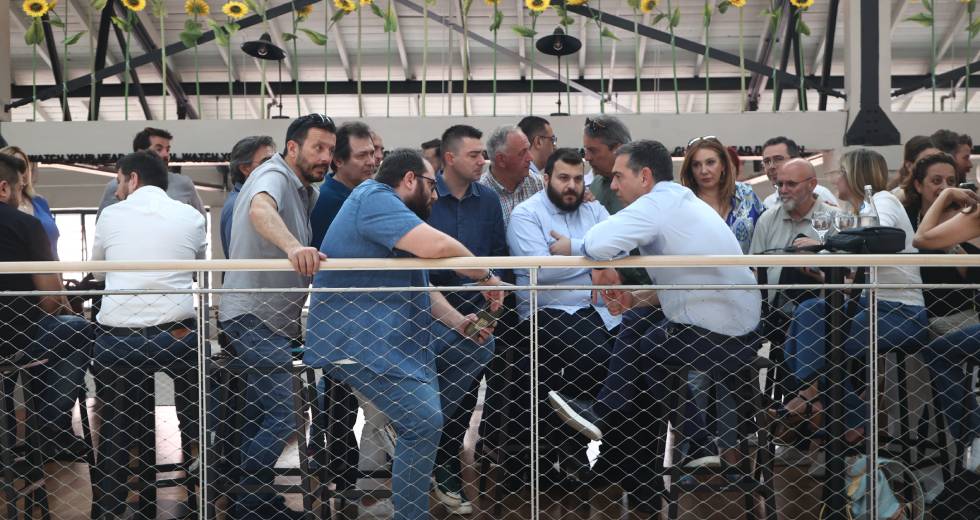 «Την επόμενη μέρα θα είμαστε εκεί» το τελευταίο μήνυμα Τσίπρα πριν την κάλπη