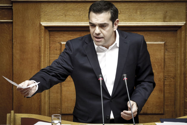Υπερψήφισαν το «οριστικό τέλος των μνημονίων»