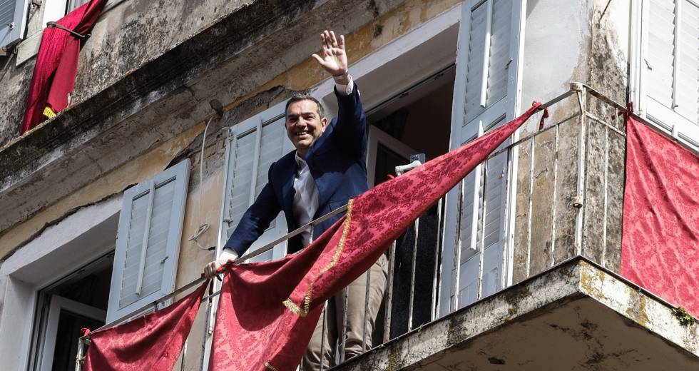 Ευχές για την Ανάσταση από πολιτικούς αρχηγούς και κόμματα