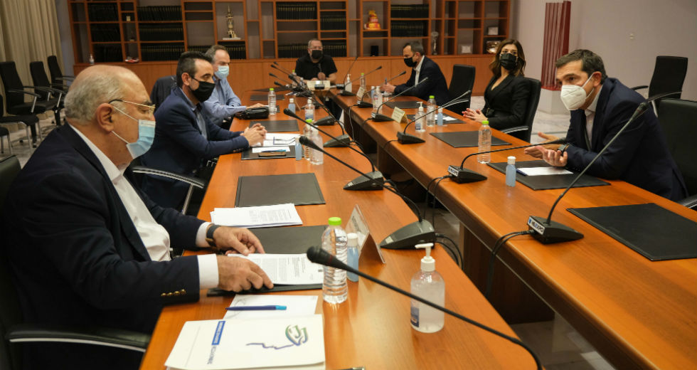 Αλ. Τσίπρας: Εγκληματικές οι ευθύνες για την κατάσταση στα νοσοκομεία της Β. Ελλάδας