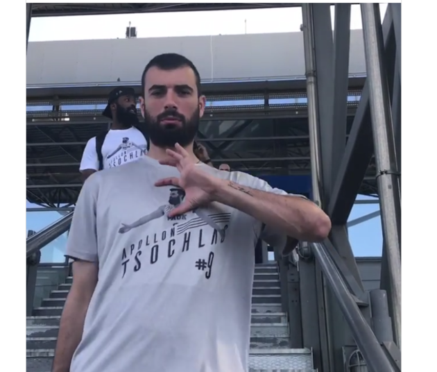 Χαμόγελα και τάιμινγκ