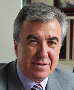 Τι απαντούν τα κόμματα στα 6 καυτά θέματα της Παιδείας