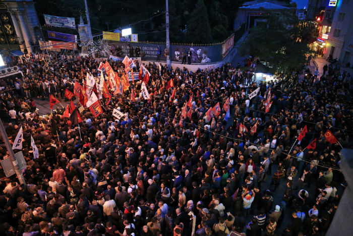 Τριήμερο πένθος και διεθνής καταδίκη των επιθέσεων στην Τουρκία