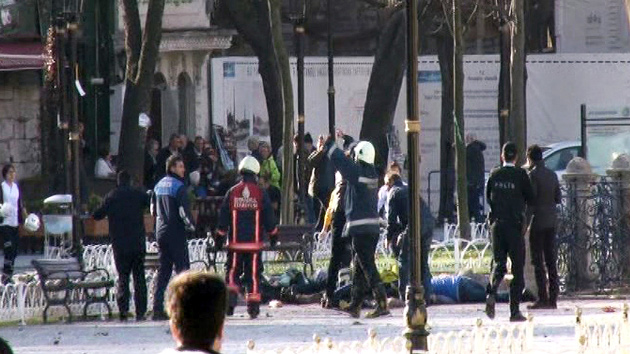 Νεκροί και τραυματίες από επίθεση αυτοκτονίας στην Κωνσταντινούπολη