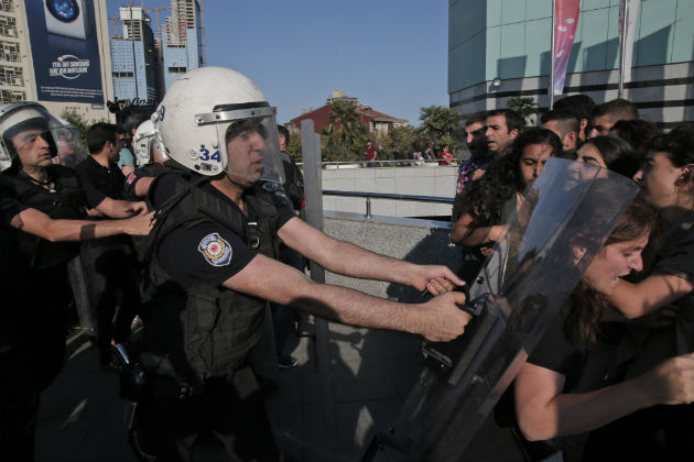 Αεροπορικές επιδρομές κατά «Ισλαμικού κράτους»