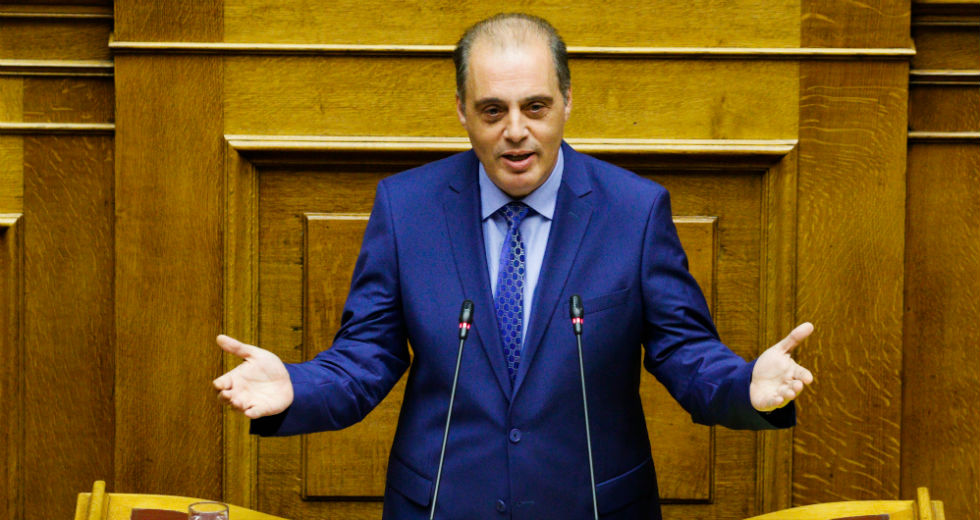 Ολοκληρώθηκε με την ψηφοφορία η συζήτηση για τη Συνταγματική Αναθεώρηση [Live]