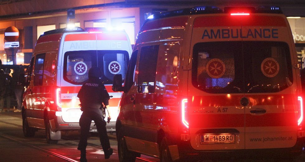Τρομοκρατική επίθεση στην καρδιά της Βιέννης