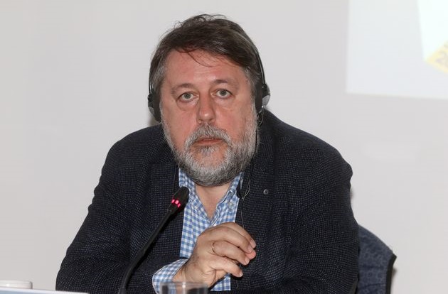 Υμνοι για Τερζόπουλο