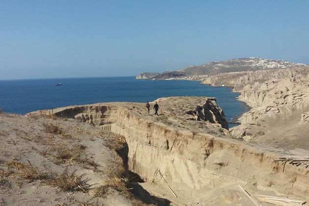 Σαντορίνη, ο «βιασμός» της Βλυχάδας