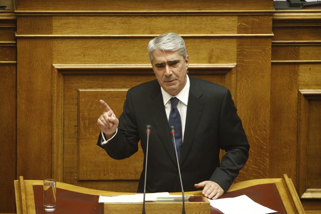 Live η συζήτηση για τηλεοπτικές άδειες και ΕΣΡ